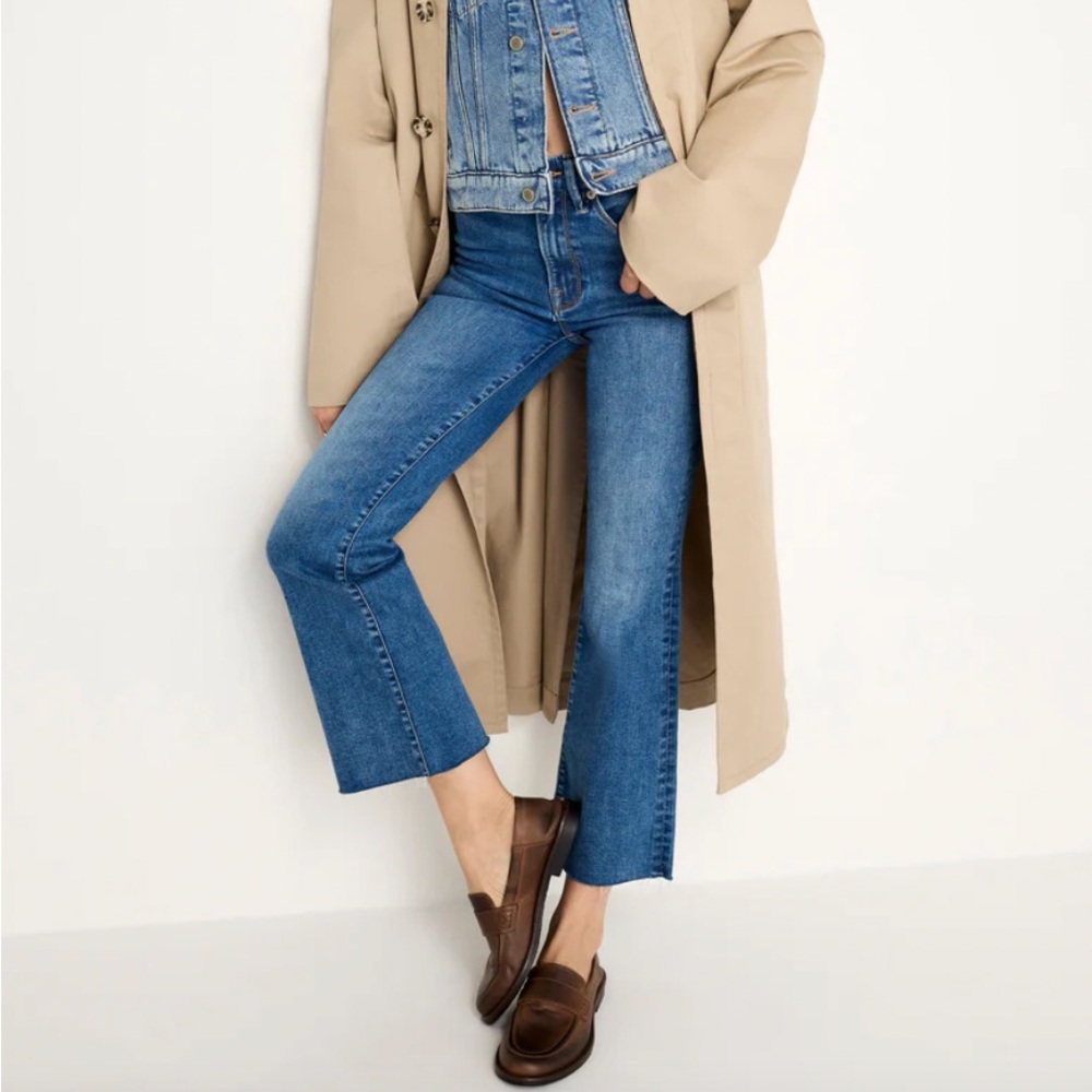 Good American Always Fits Good Legs Cropped Mini Boot Jeans